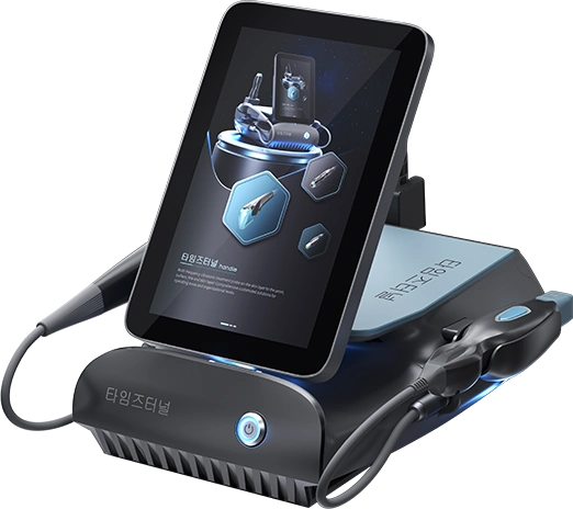 Titanium Ultrasound equipment with HIFU, RF and V-MAX handpiece options